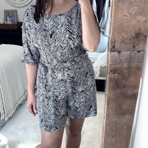 Robert Louis size medium black & white print romper